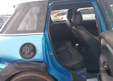 2017 Mini Hardtop Cooper z USA, uszkodzony, nr VIN WMWXU1C38H2F78054